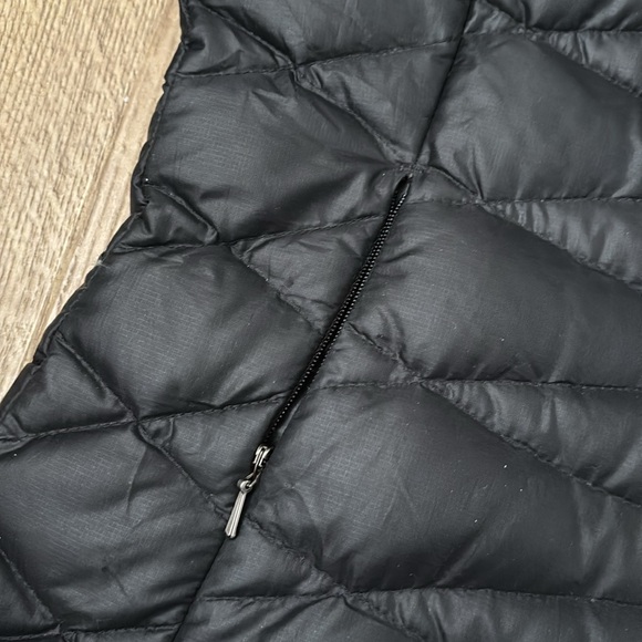 Patagonia Fiona Down Parka - Women's Extra Small (XS) - Black - Picture 4 of 4